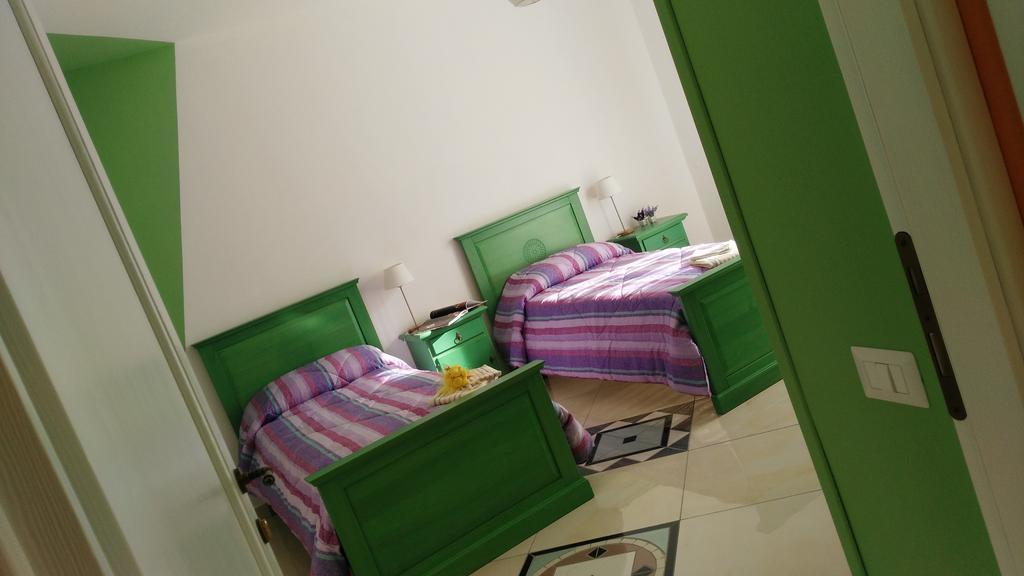 B&B Sa Zodia Guest House Bitti Quarto foto